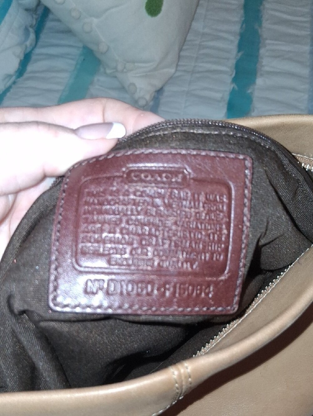 Coach Tan Leather Crossbody Shoulder Bag Authentic.  See All Pics . As Is - Picture 16 of 16